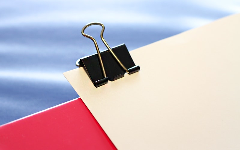 99+ Amazing Sites To Find Royalty Free Stock Photos in 2023 72 paper-clip-free-image